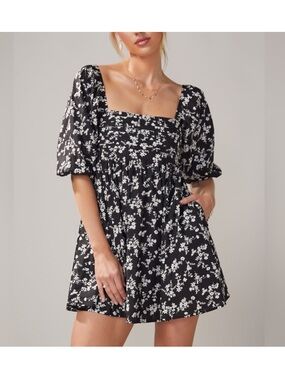 Black & White Floral Square-Neck Babydoll Dress